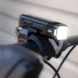 Knog Blinder 1000 Far ve Cobber Reflex 250 Lümen Arka Stop Aydınlatma Seti