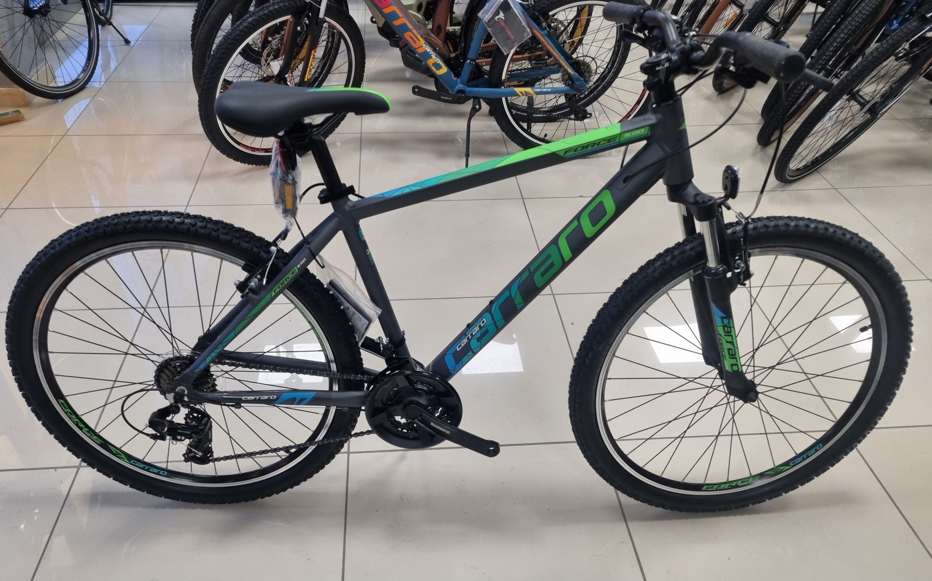 Carraro Force 600 Dağ Bisikleti 26 Jant -43cm- Mat Antrasit-Yeşil